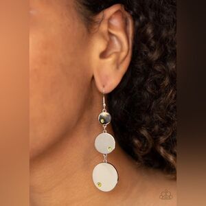 Poshly Polished Green Earrings (9)
